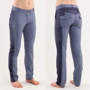 Lululemon Athletica Size 6 RARE Ride On Pants Deep Indigo Blue Activewear EUC